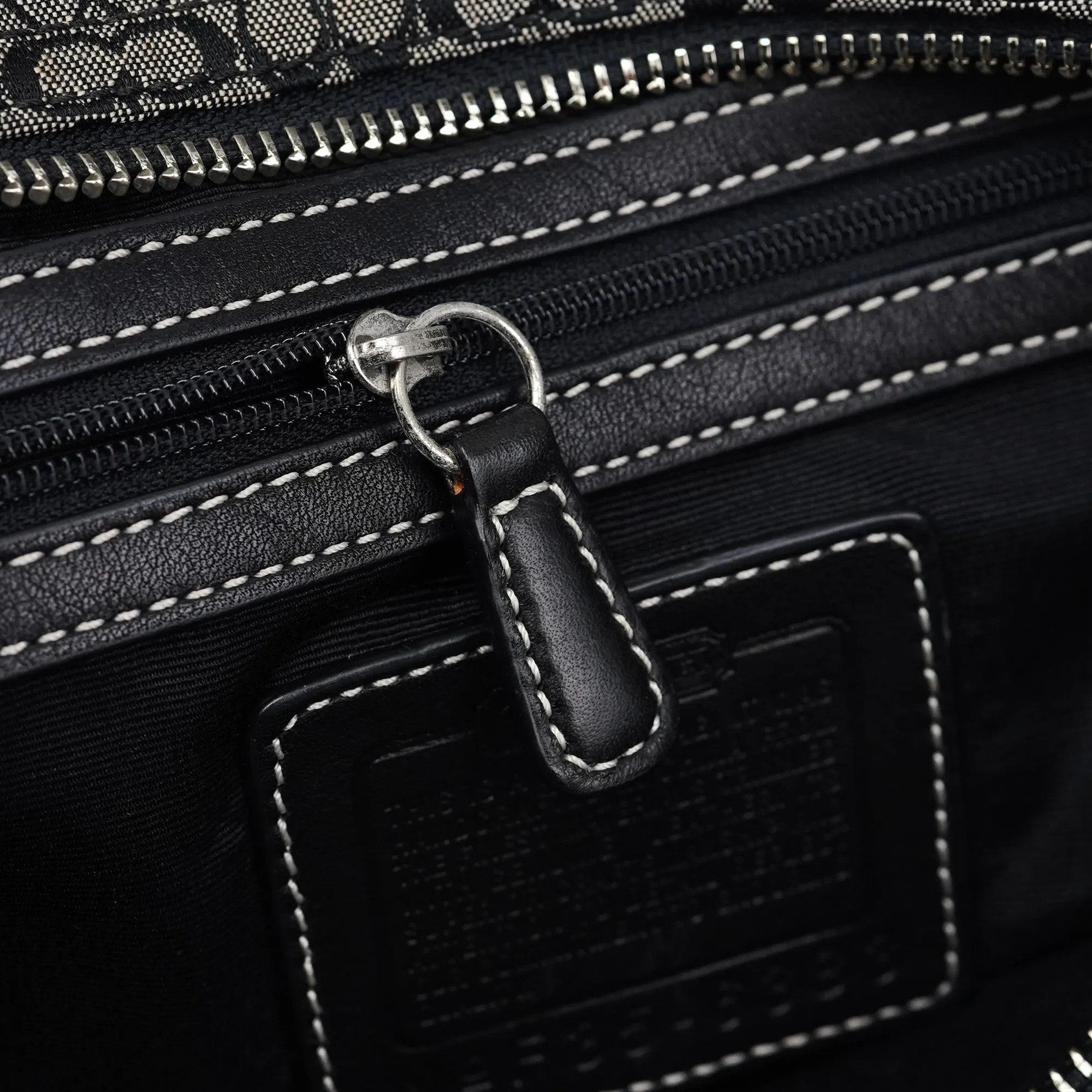 6383 Grey Signature C Soho Tote Bag