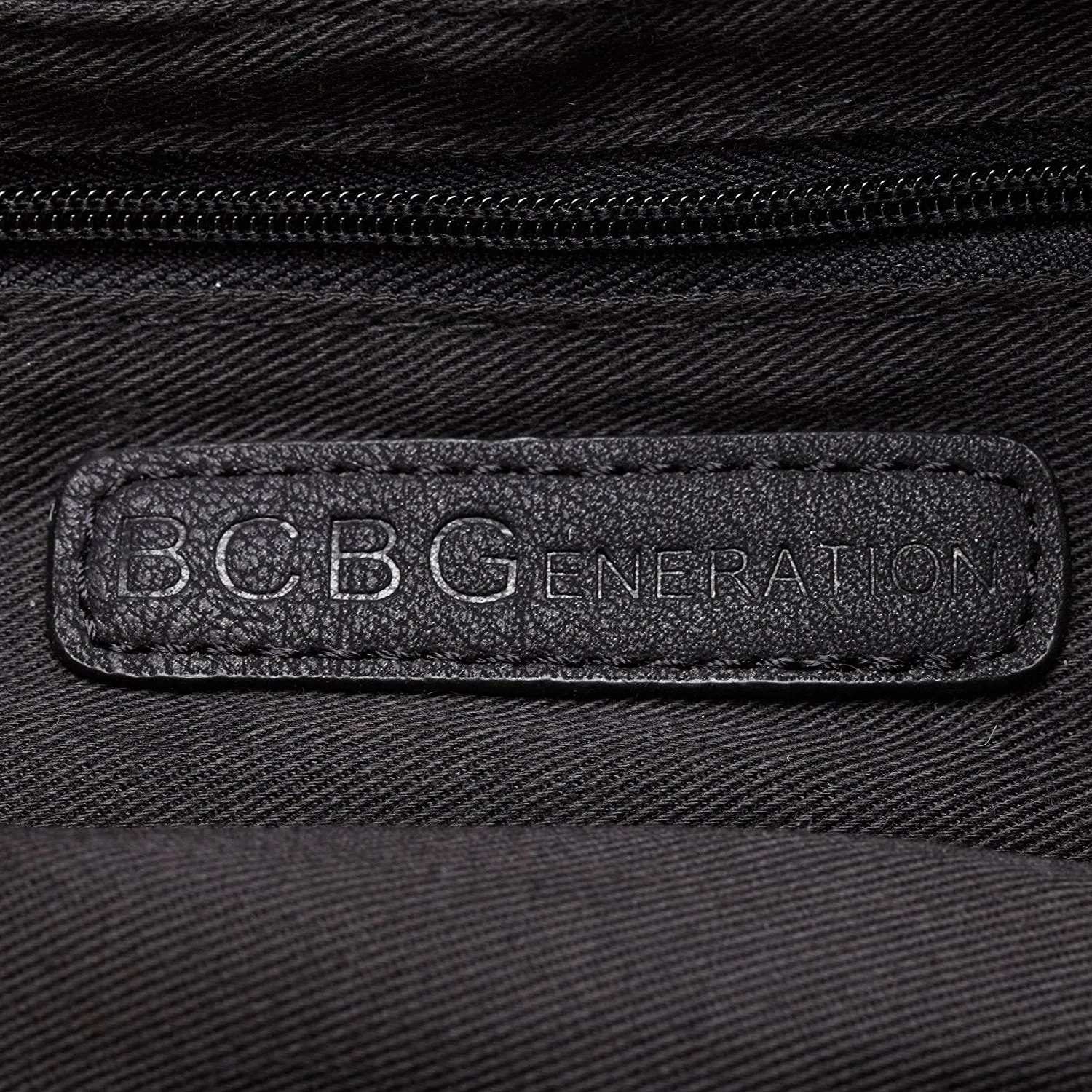 BCBGeneration Quinn APX037GN Clutch