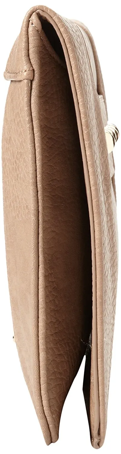 BCBGeneration Quinn APX037GN Clutch