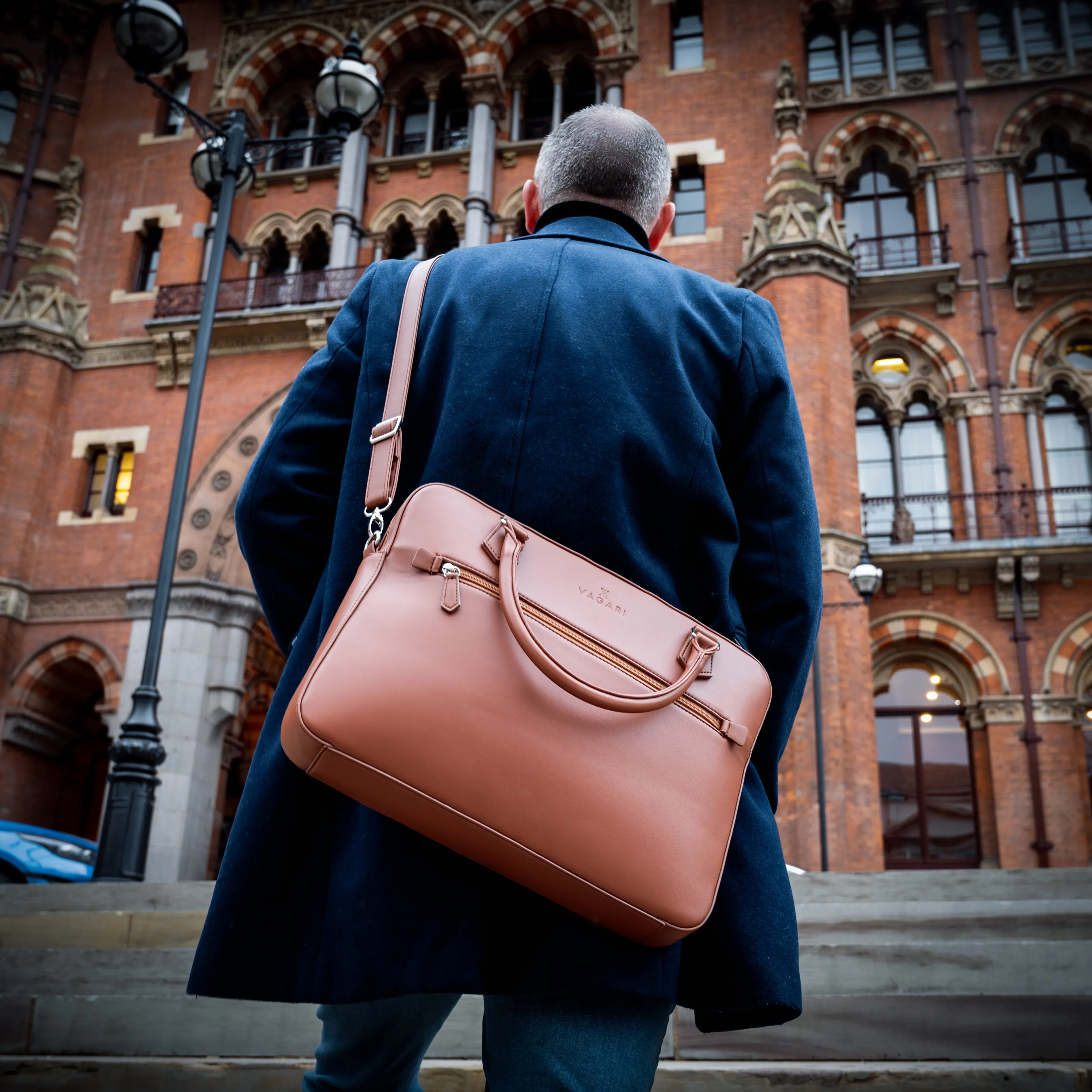 Berlin Compact Laptop Bag - Tan