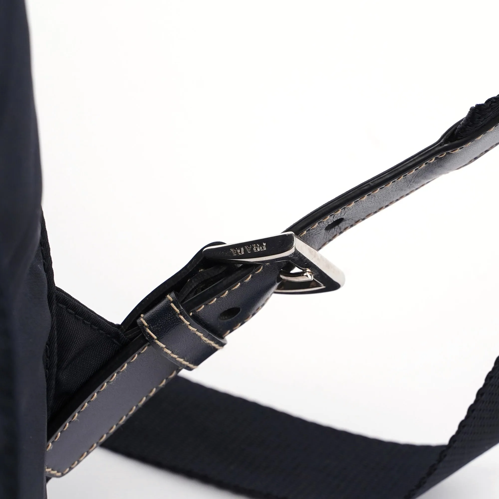 BZ2811 Navy Backpack