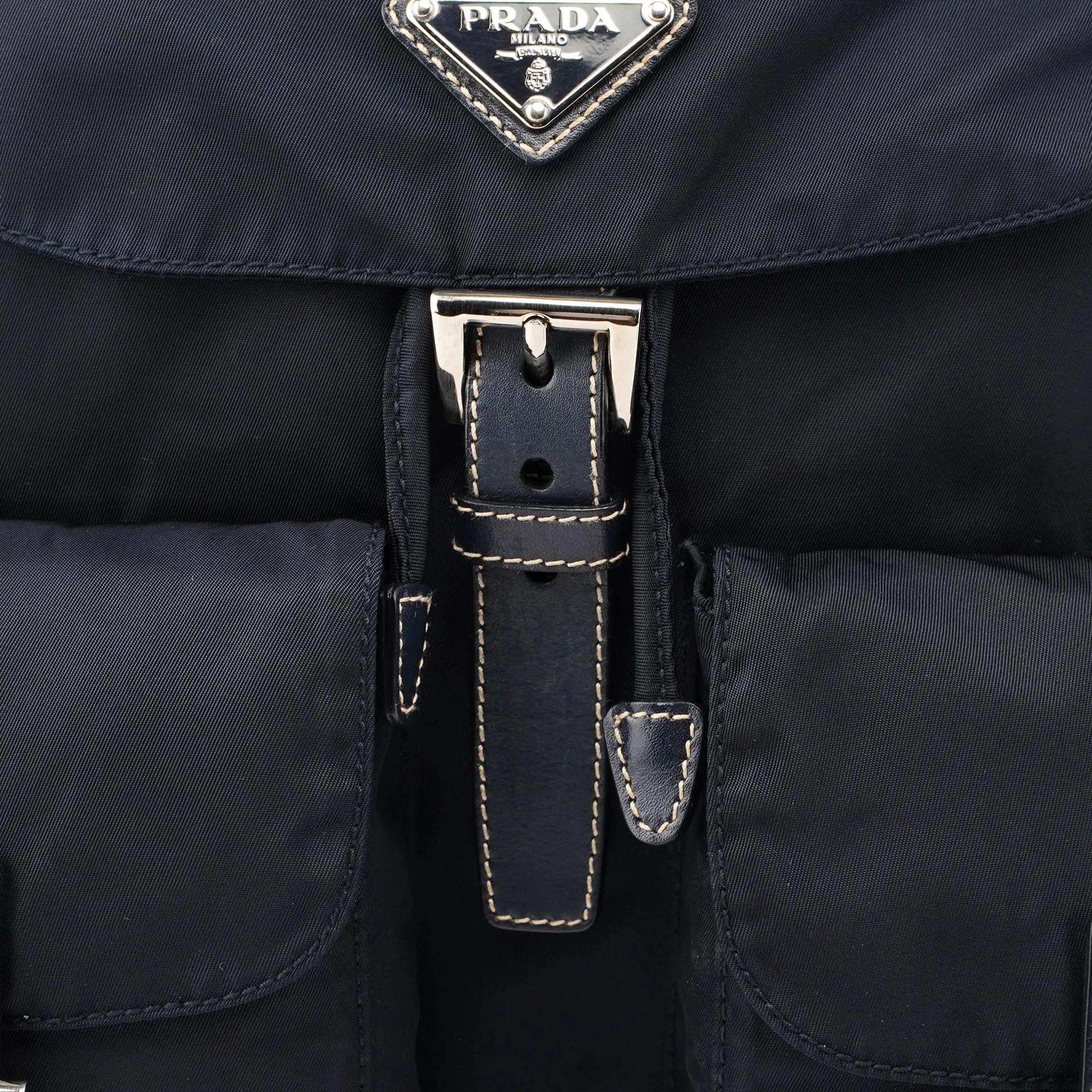 BZ2811 Navy Backpack