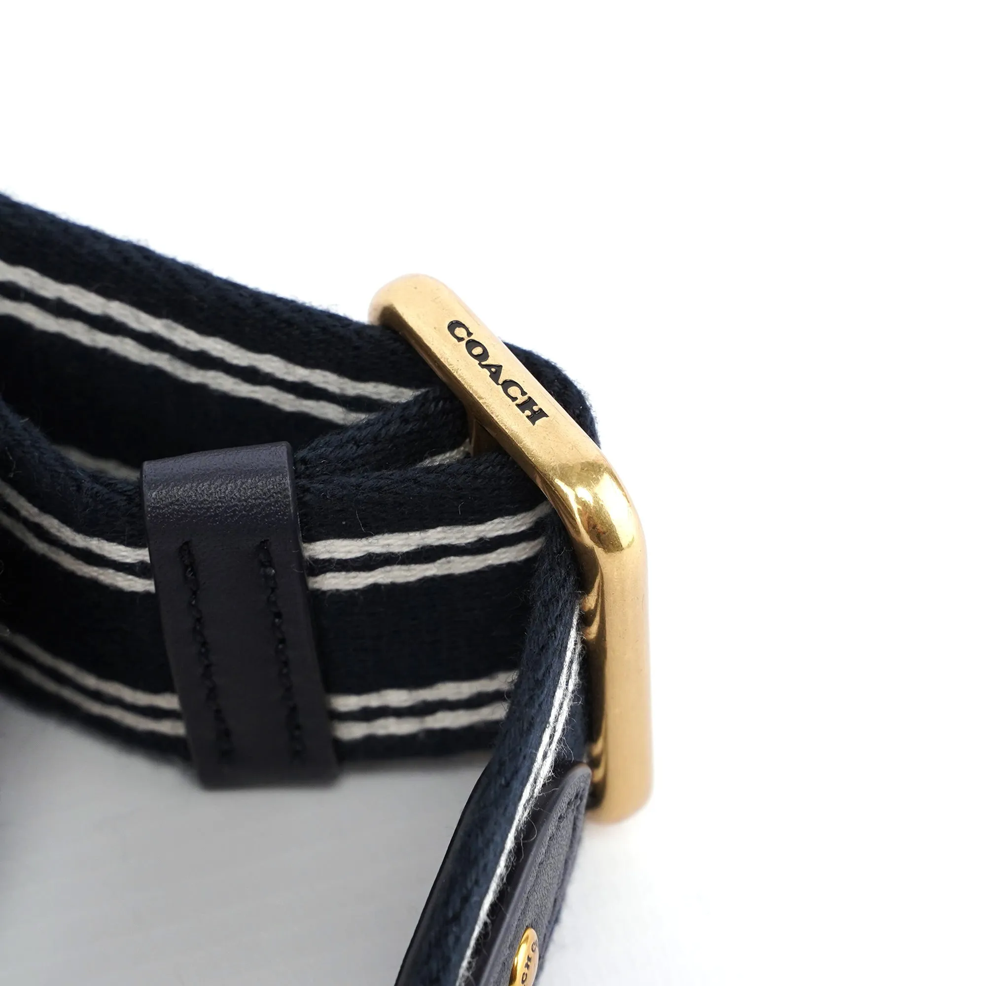 C3853 Beige Navy Signature C Bucket 2-Way Bag