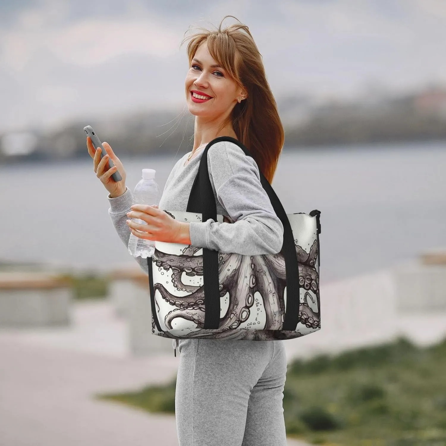 Gym Bags Small Octopus Duffel Bag Overnight Bag with Shoe Compartment Carryon Bag for Men Women