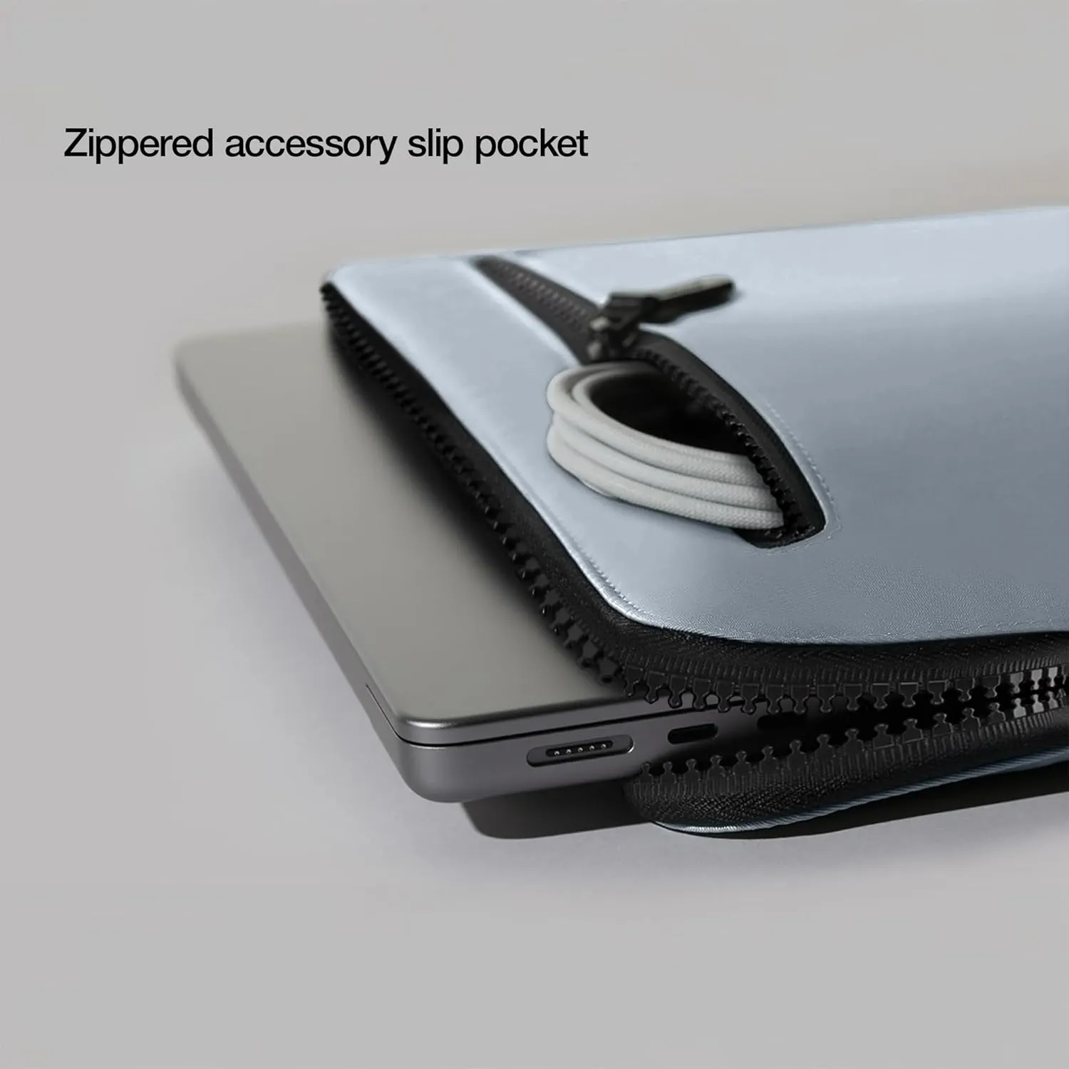 Incase Compact Laptop Sleeve with Flight Nylon MacBook/Laptop/iPad/Tablet Sleeve, and Cover, Lightweight, Weather Resistant, with Slip Pocket for Accessories (City Grey, 13-Inch)