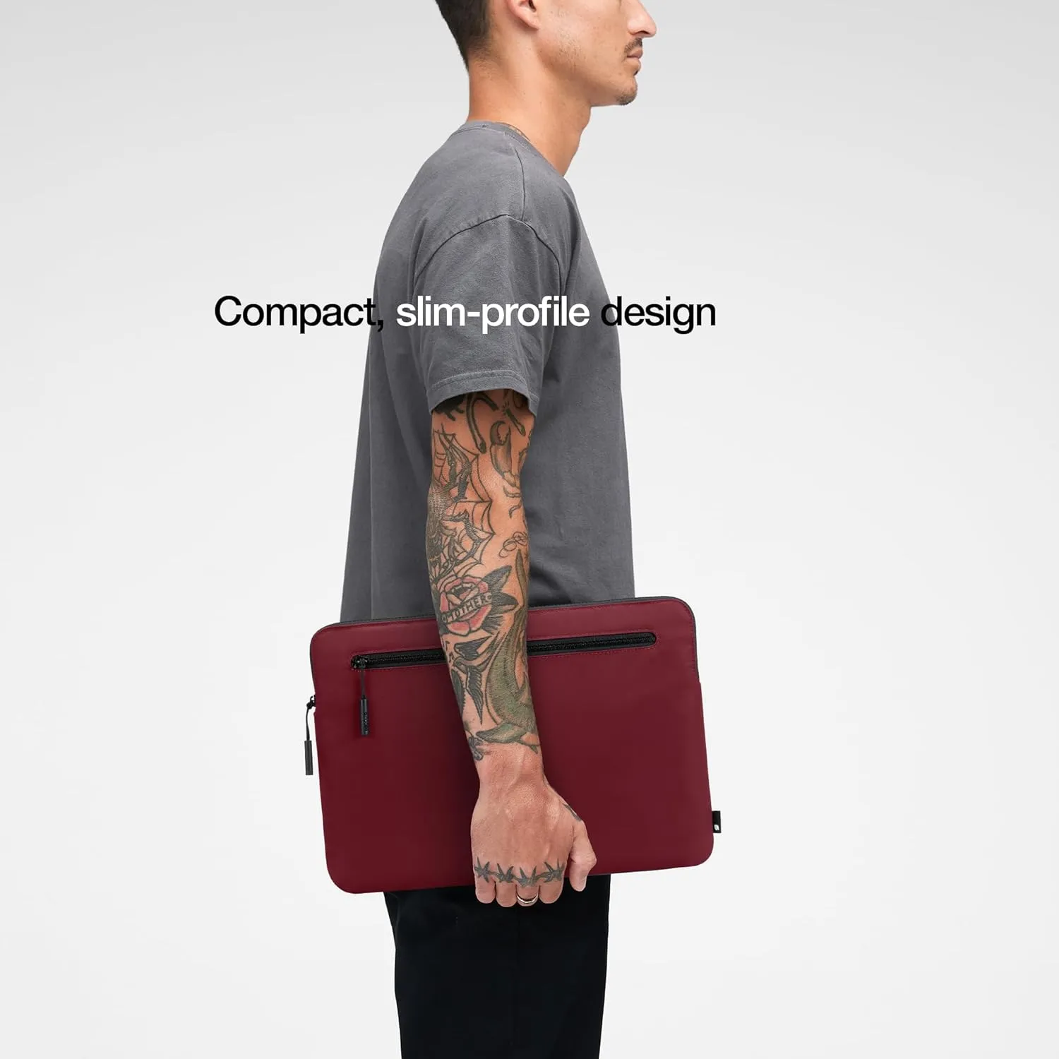 Incase Compact Laptop Sleeve with Flight Nylon MacBook/Laptop/iPad/Tablet Sleeve, and Cover, Lightweight, Weather Resistant, with Slip Pocket for Accessories (Cosmic Red, 14-Inch)