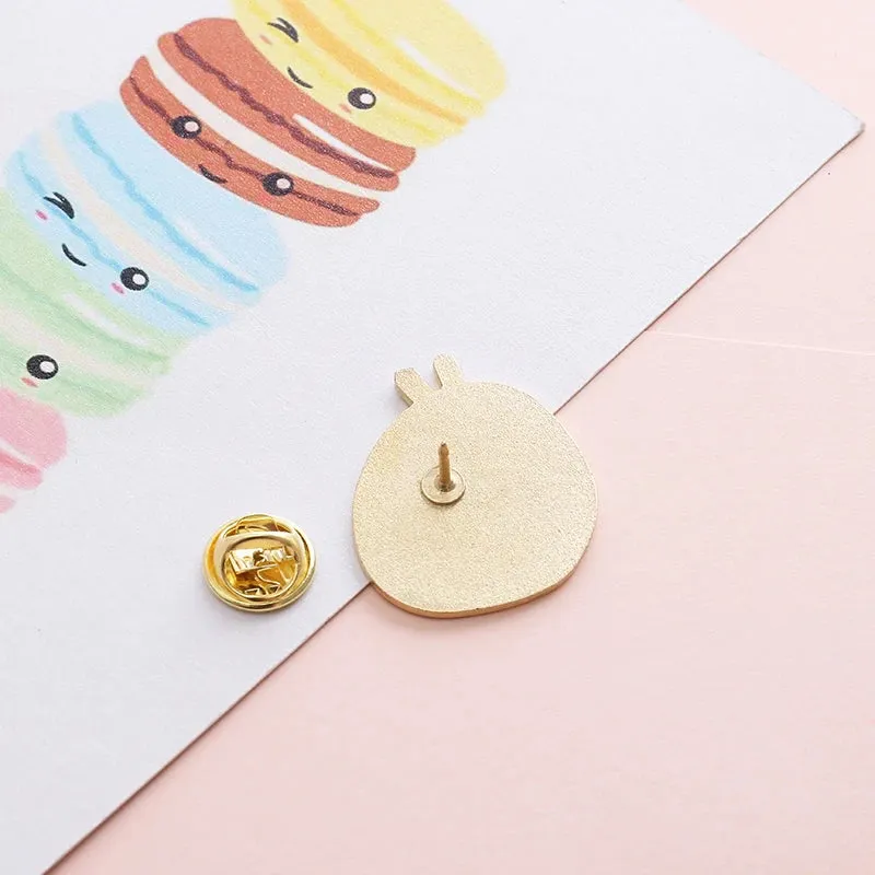 Kawaii Noodle Love 🍜✨ Enamel Pin - Cute Ramen Brooch for Backpacks & Jackets, Fun Accessory Gift for Kids & Friends! 🎁💕