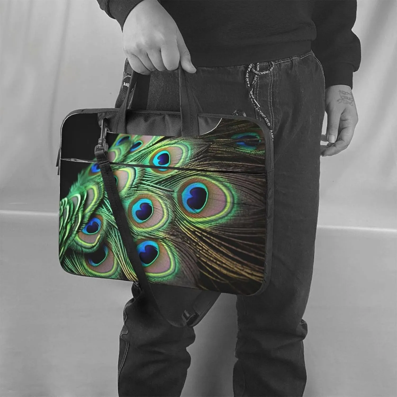Laptop Sleeve Bag Shockproof Notebook Case Green Peacock Feather Computer Carrying Case with Shoulder Strap 14 inch