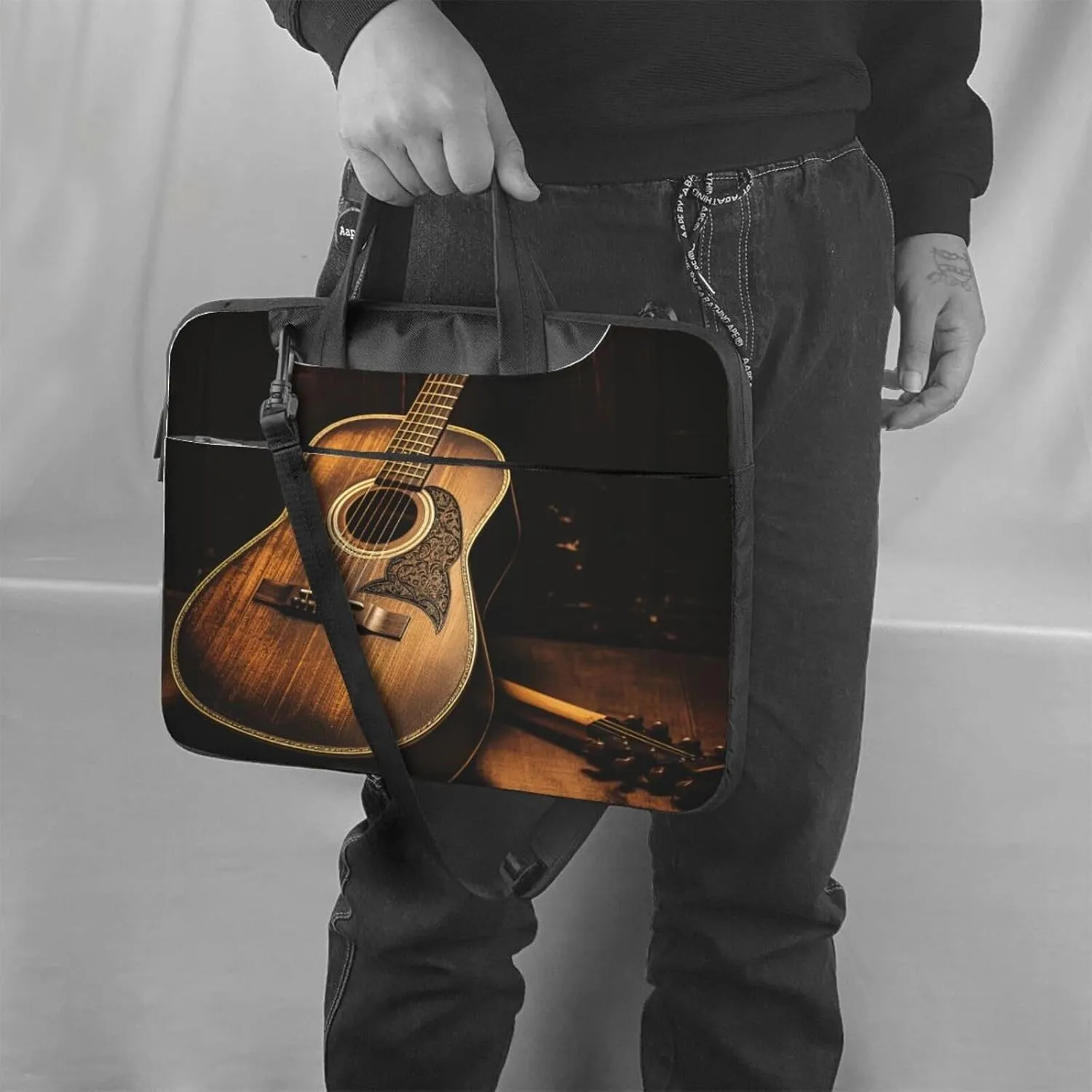 Laptop Sleeve Bag Shockproof Notebook Case Old west guitar Computer Carrying Case with Shoulder Strap 15.6 inch