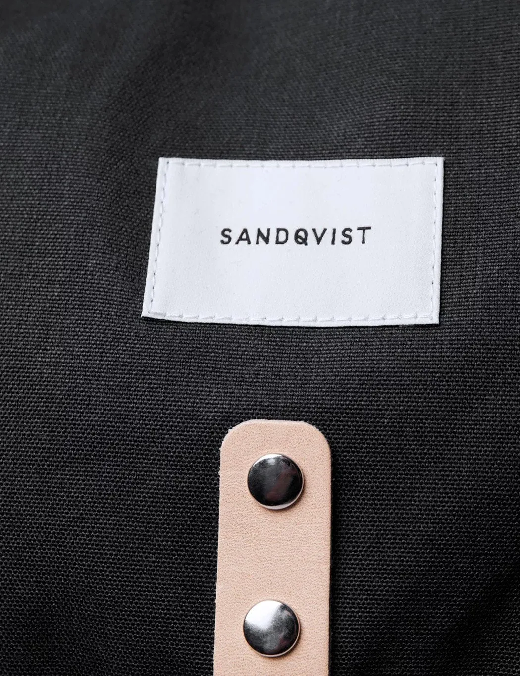 Leather Ground Trusted reviews Backpack Sandqvist - Satisfied customers Roald Black/Natural (Canvas)