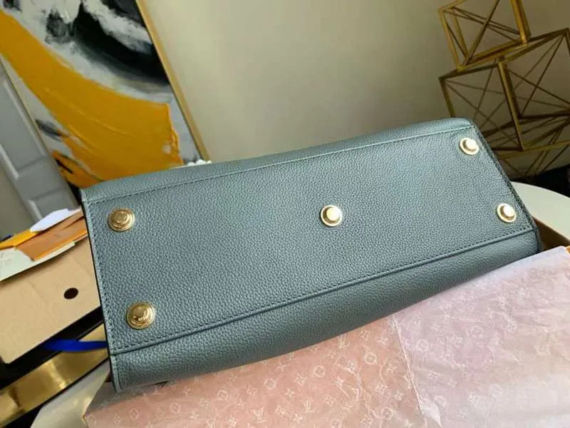 LOV2 Bags - Fashion Bags  1039