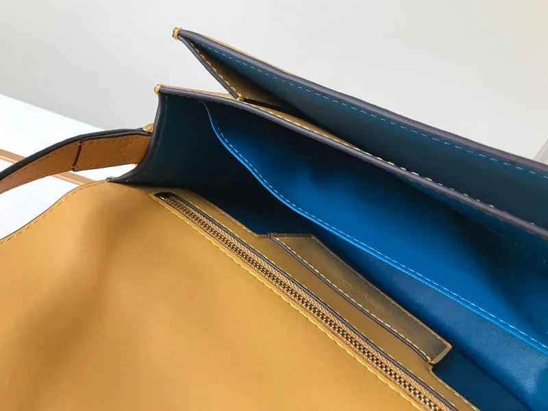 LOV2 Bags - Fashion Bags  1046