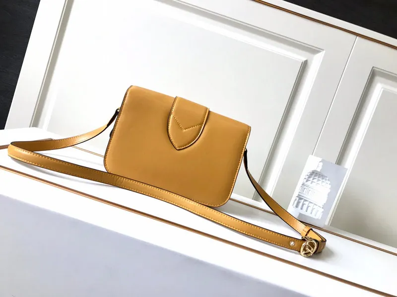 LOV2 Bags - Fashion Bags  1046