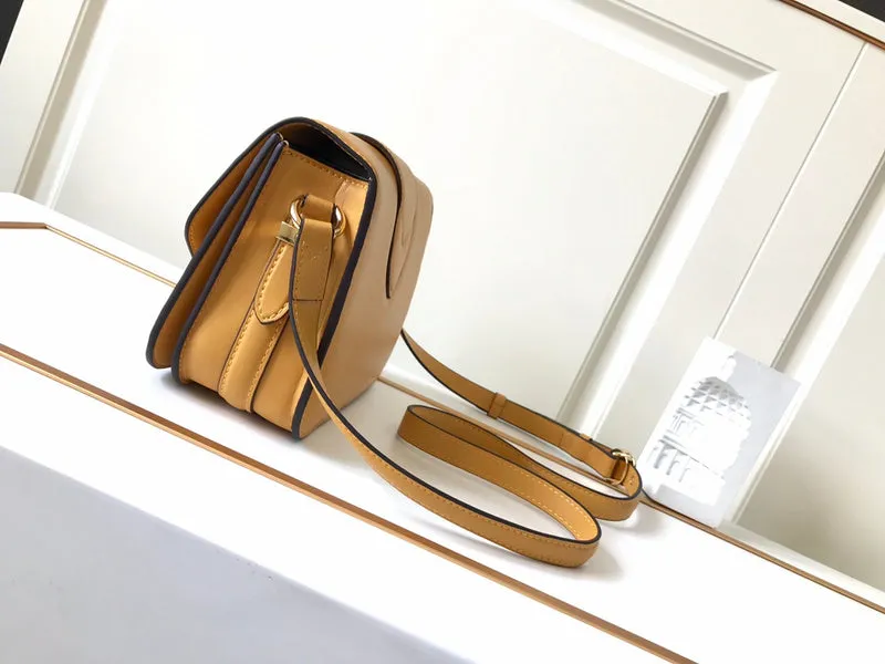 LOV2 Bags - Fashion Bags  1046