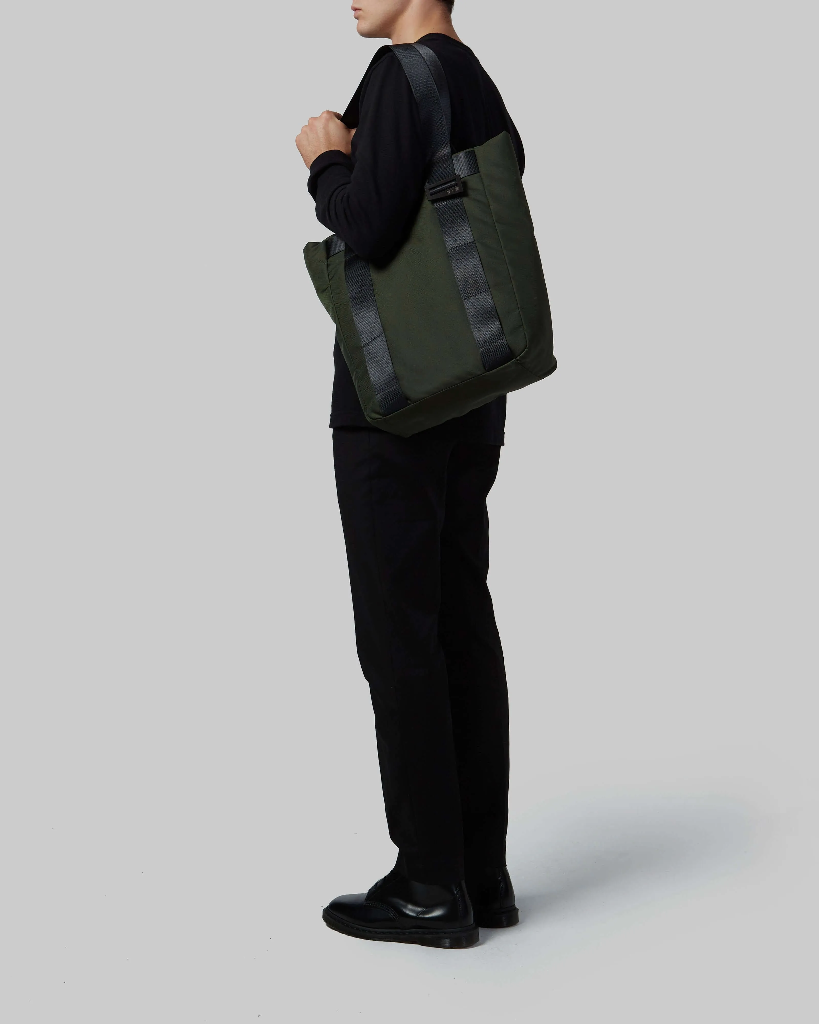 MAATHAI Tote in Econyl®