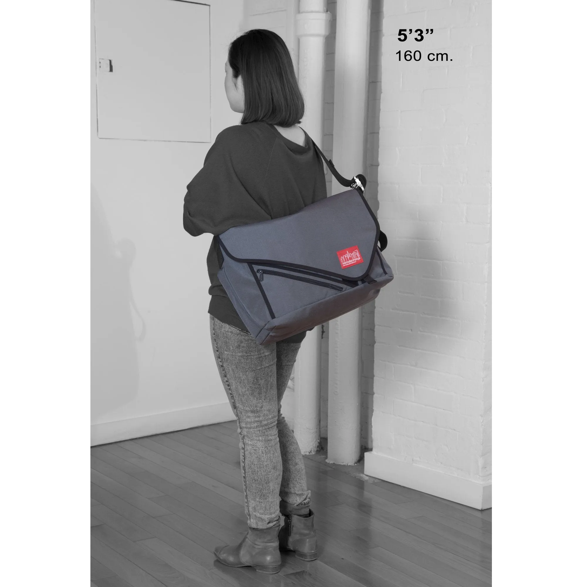 Manhattan Portage Flat Iron Messenger Bag