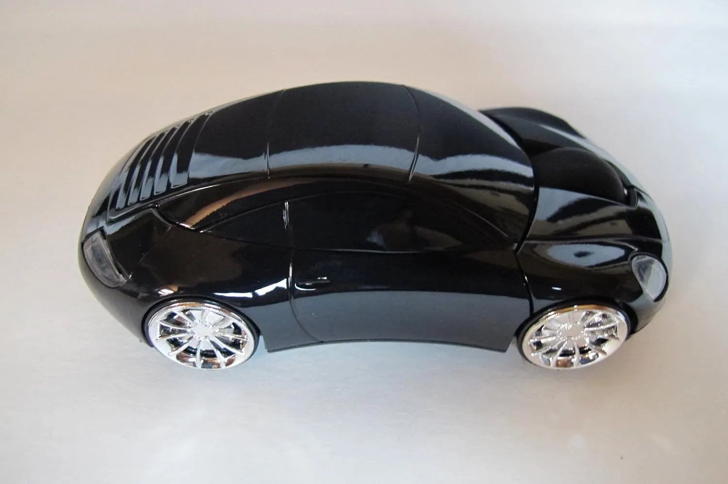 MOJO Porsche Car Optical Wireless Silent Mouse (Black)