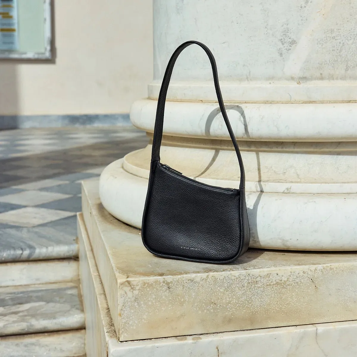 Phenomena Bag Black
