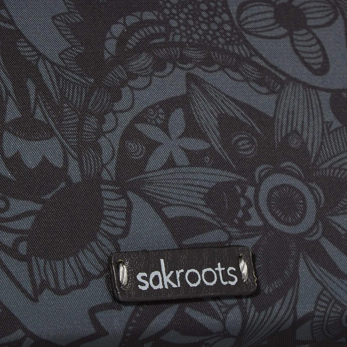 Sakroots Large Smartphone Crossbody