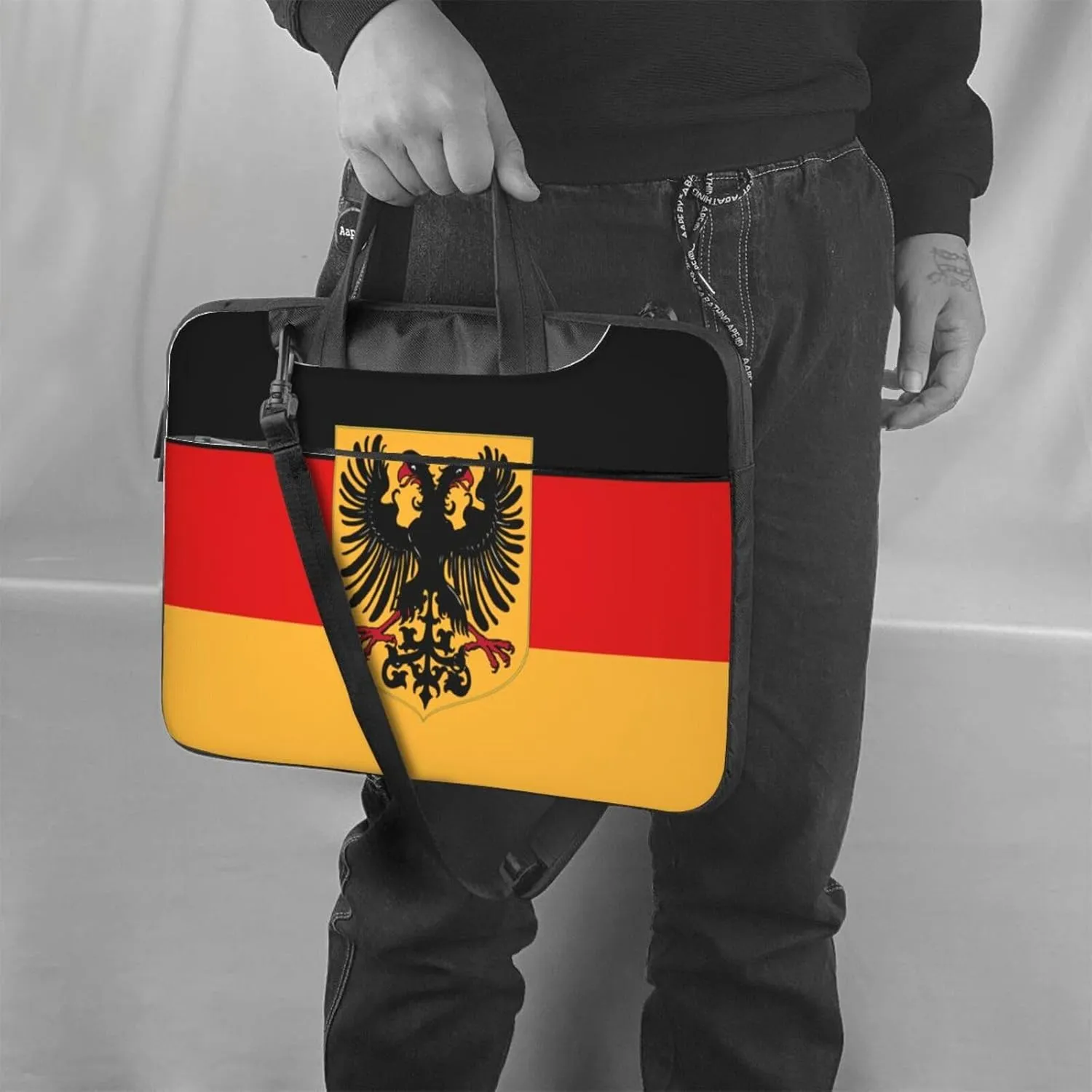 Serbian flag Laptop Bag, 15.6 inch Laptop Case Shoulder Messenger Bag Briefcase Computer Bag for Men Women