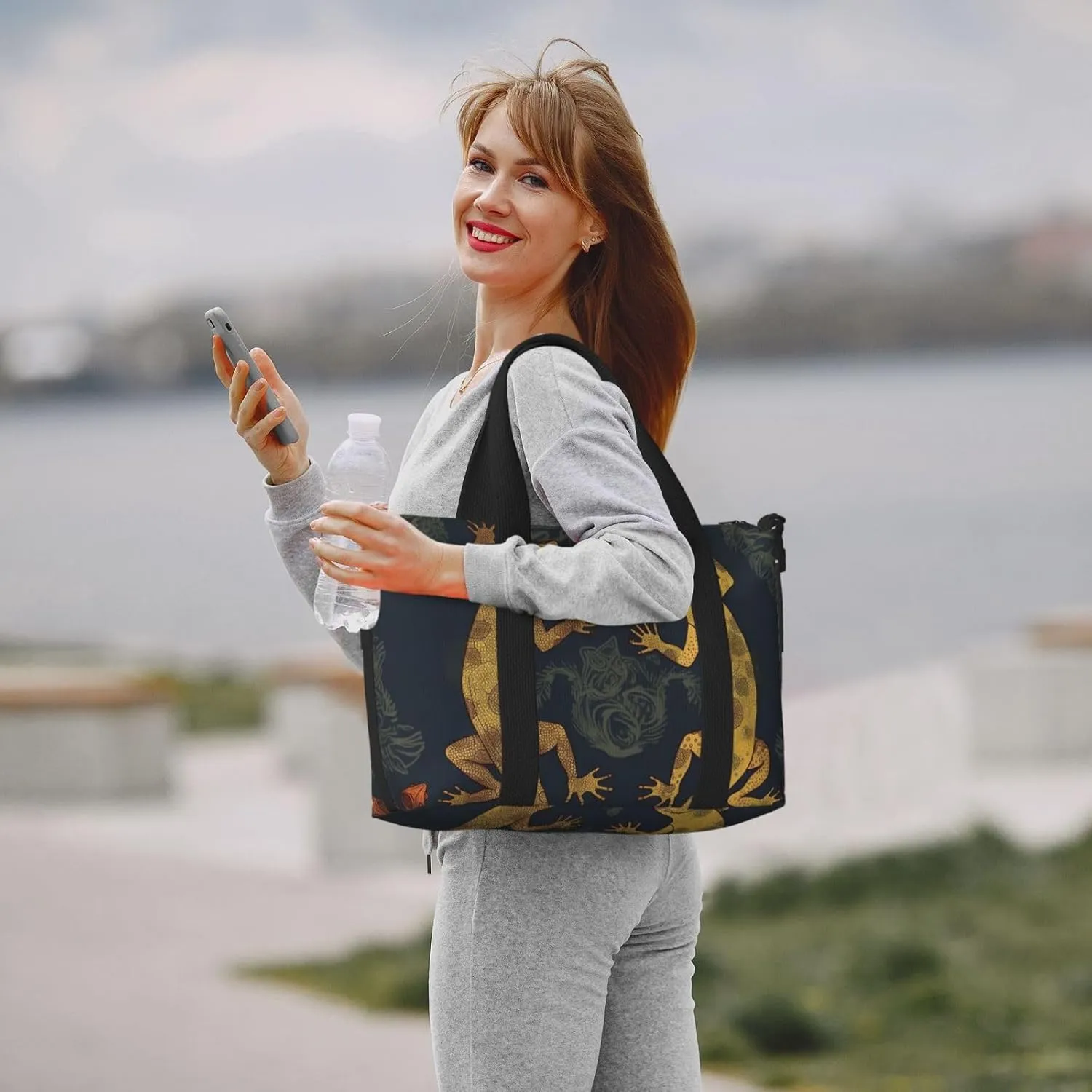 Sports Gym Bag for Women Men Travel Duffel Bag Tote Gecko Lizards Weekender Bag Canvas Carry on Overnight Bag for Travel Swimming Fitness Workout Sports Duffle Bag
