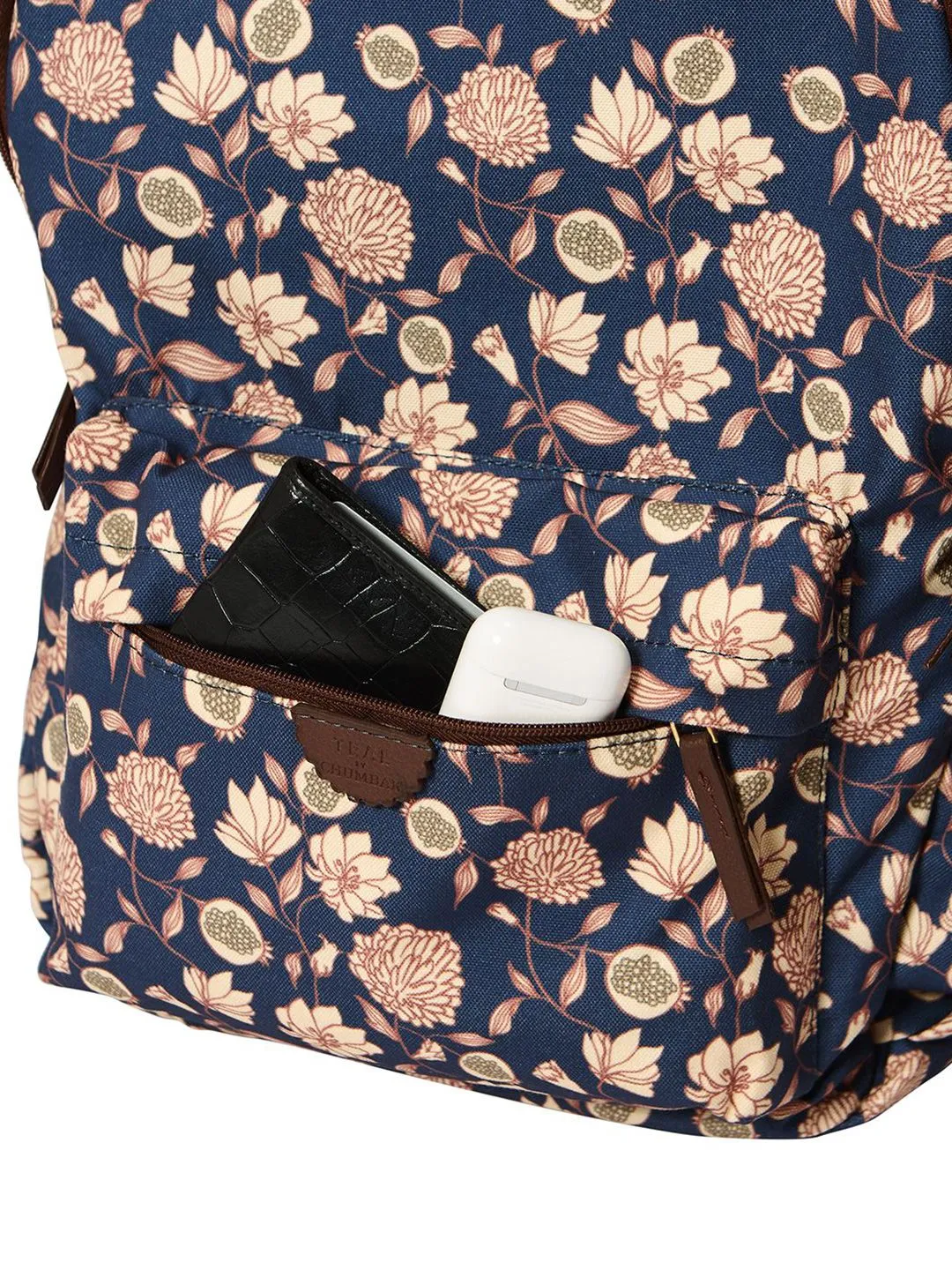 TEAL BY CHUMBAK Women Up to 15 Inch Laptop Graphic Backpack