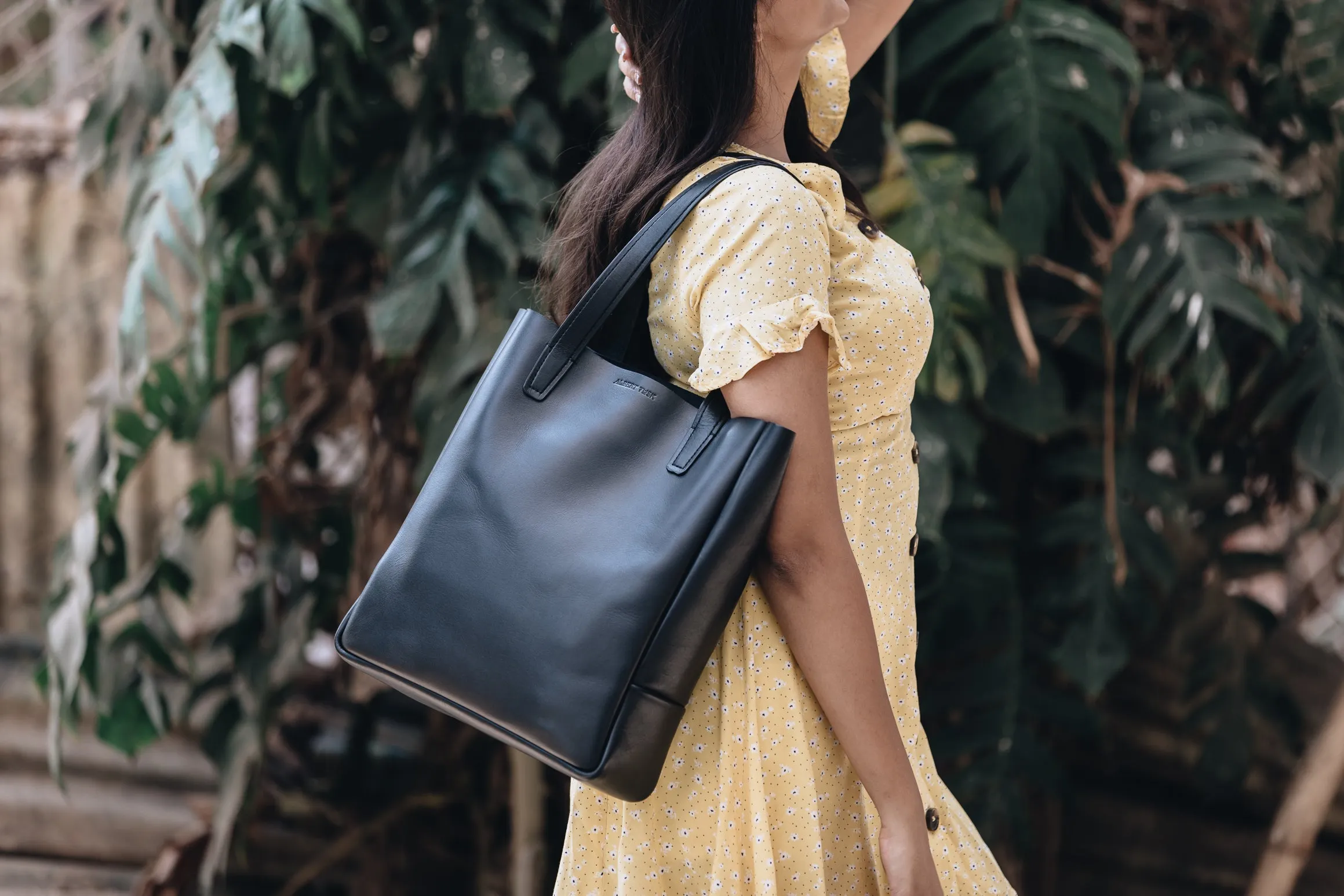 The High Tote