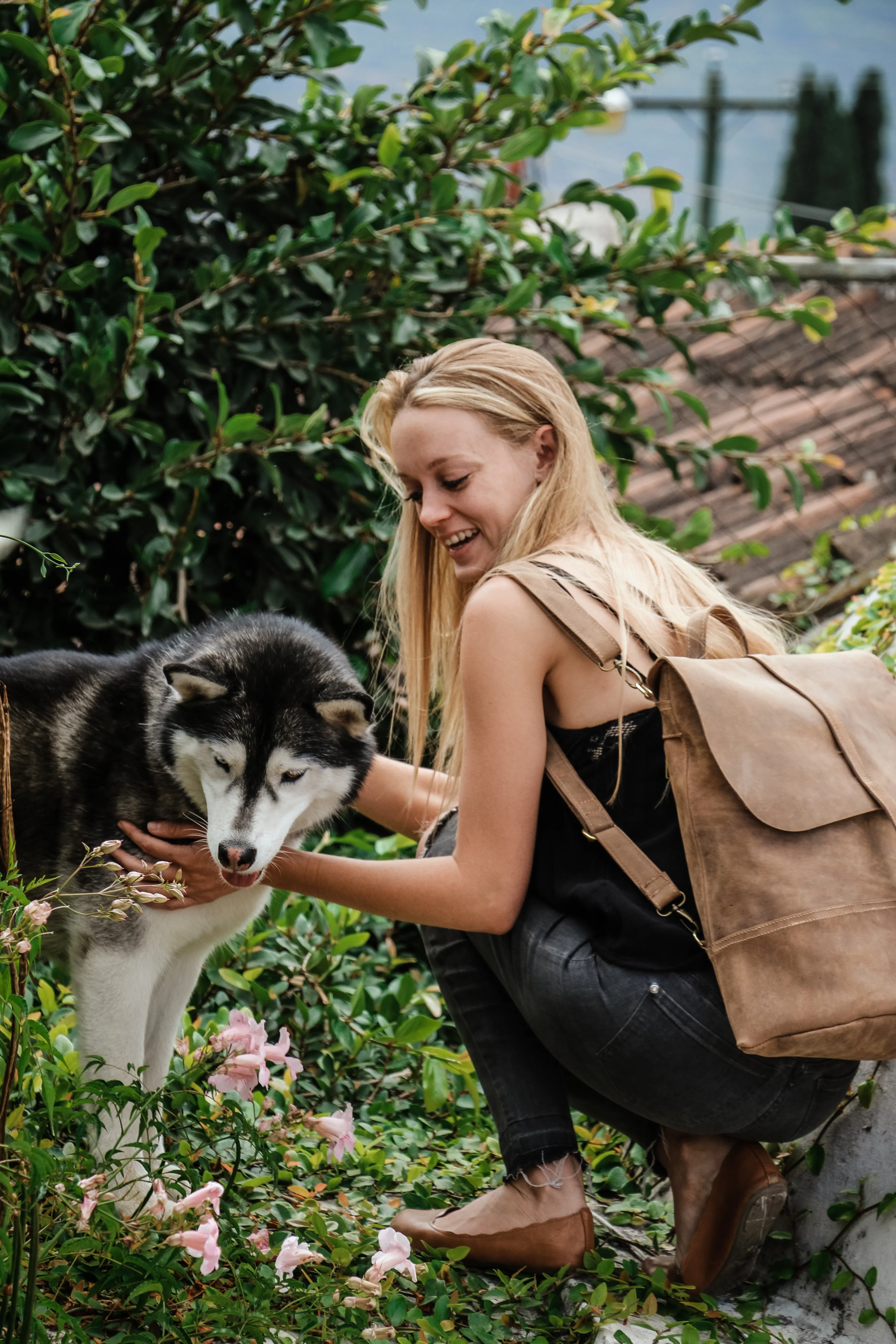 The Lush Versatus Backpack (Mushroom)