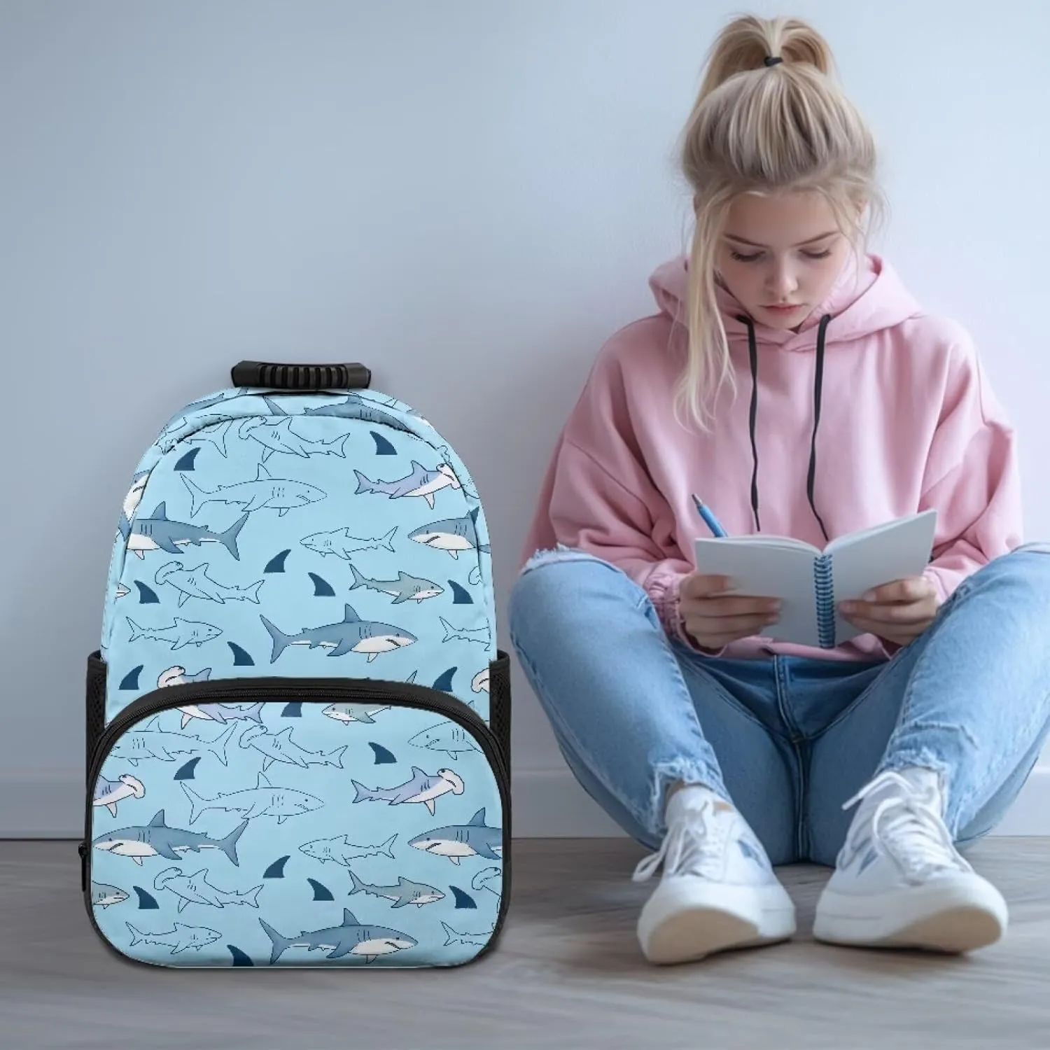 Trendy All-Over Print Laptop Backpack for Girls & Boys - Cartoon Shark Pattern Print Durable Polyester School Bagpack with Two Mesh Side Pockets, Padded Shoulder Straps (17.3x12.2x5.9in)