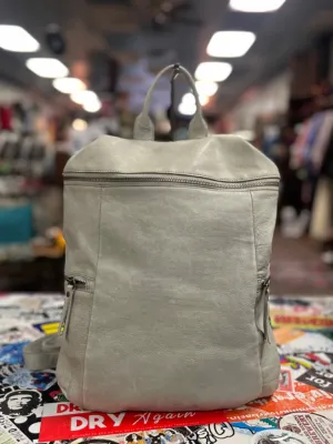 VILENCA HOLLAND LEATHER BACKPACK
