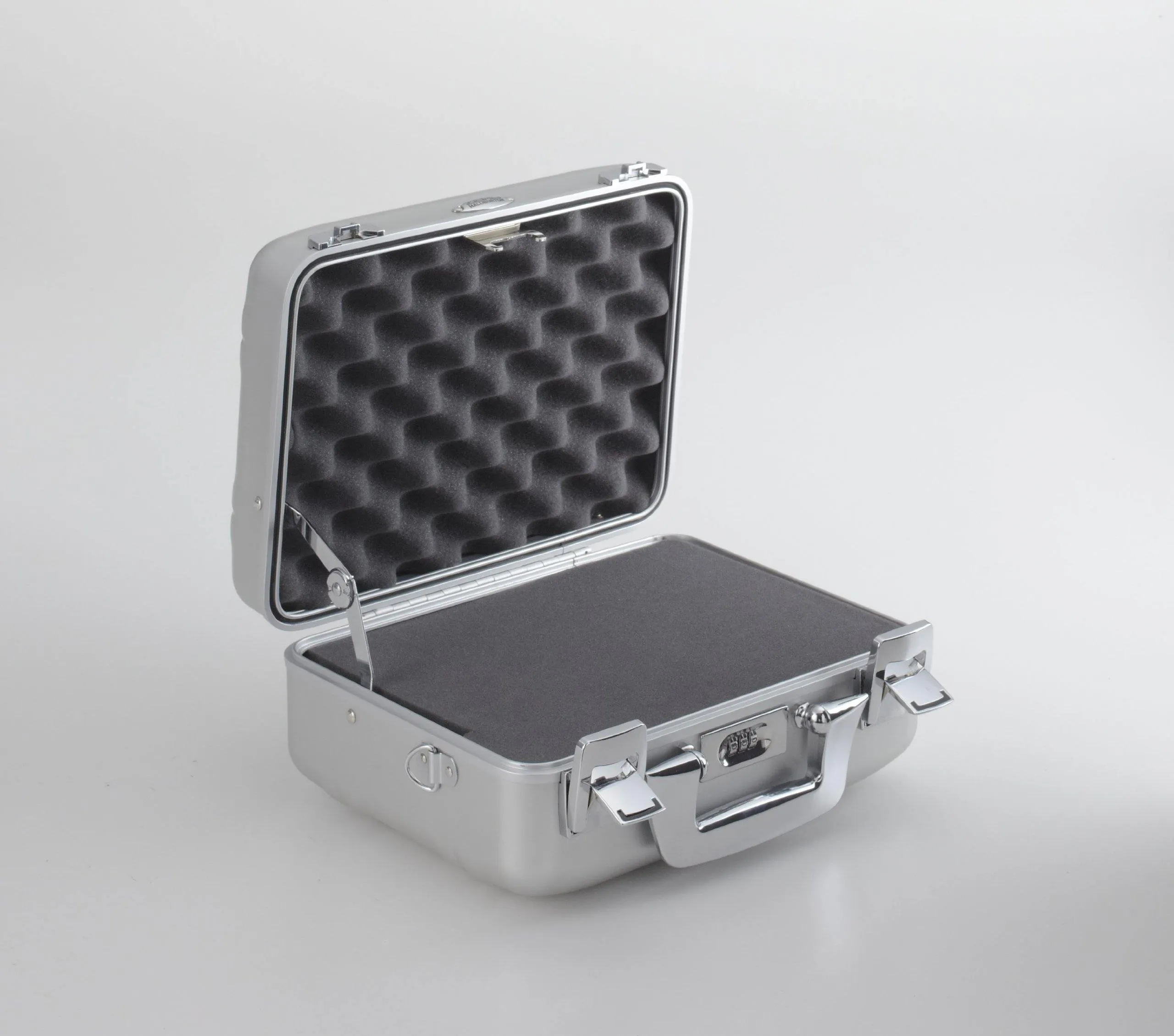 ZERO Halliburton Small Aluminum Camera Case